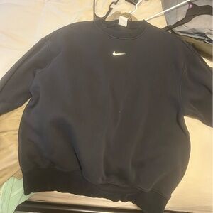Nike Classic Black Crewneck